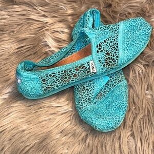 TOMS Classic Alpargata Slip-On Moroccan Floral Crochet Lace Aqua Size 9